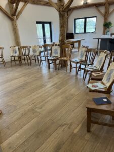 a hypnobirthing course near Newbury ready to start