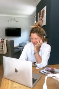 Daisy Blumberg teaching an online antenatal course